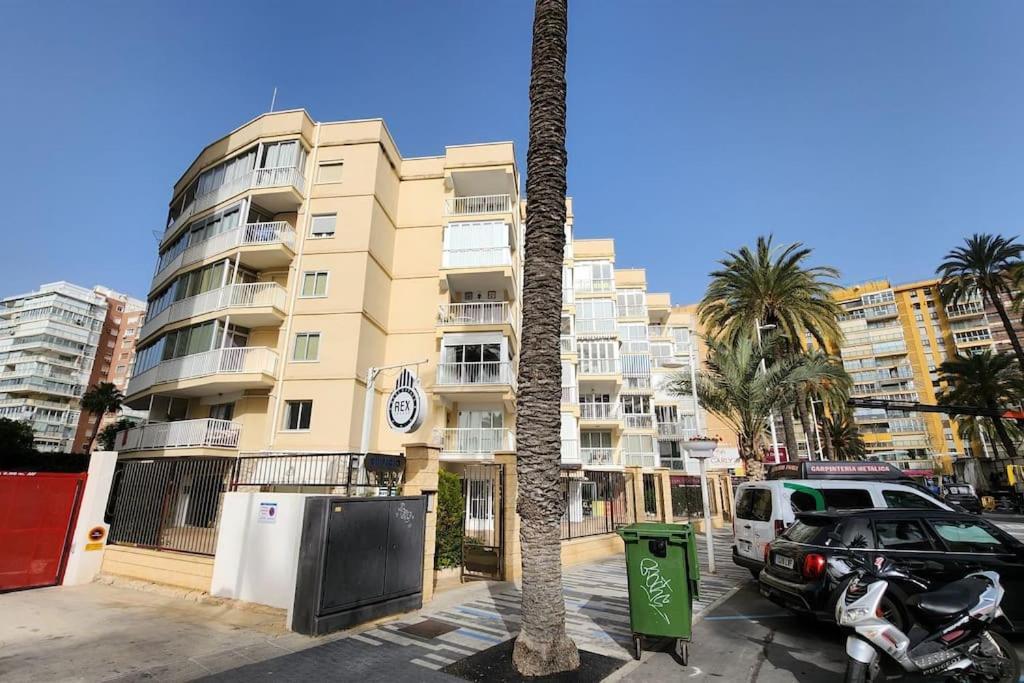 Apartamento Maralva Playa De Levante Бенідорм Екстер'єр фото