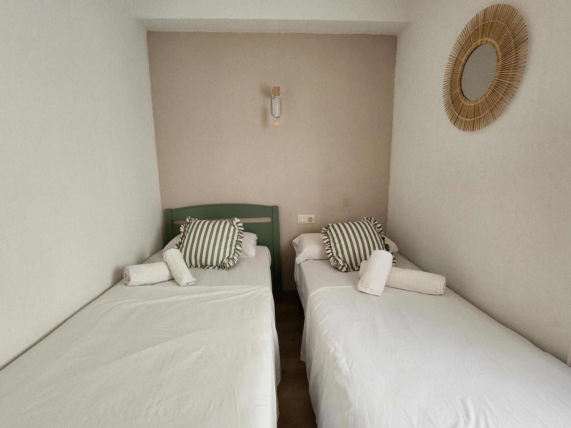 Apartamento Maralva Playa De Levante Бенідорм Екстер'єр фото