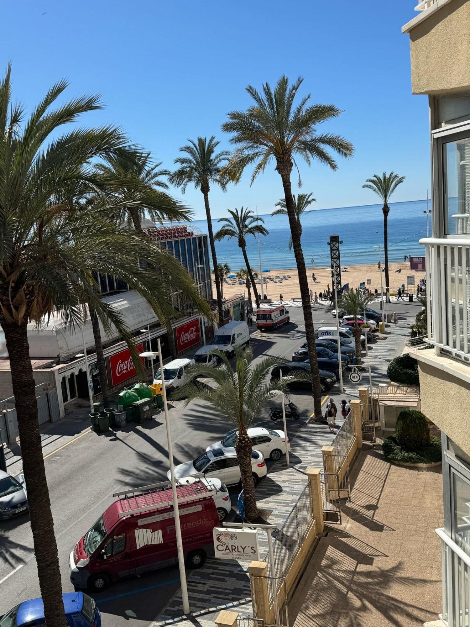Apartamento Maralva Playa De Levante Бенідорм Екстер'єр фото